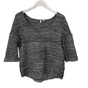 Moth Anthropologie Sweater Size S Heather Gray Black Half Sleeve‎ Lightweight